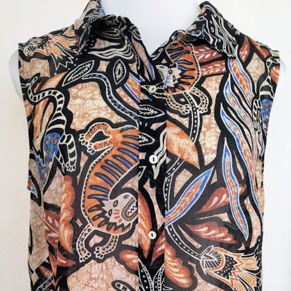 H&M Whimsical Creature Print Sleeveless Button Down Hi-Low Blouse - Picture 1 of 7